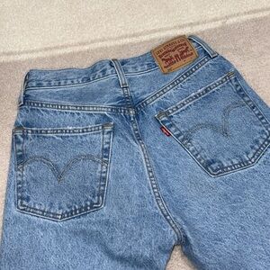 Levi’s 501 jeans